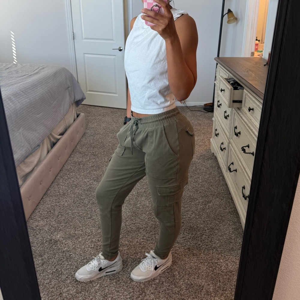 Alphalete Identity Joggers